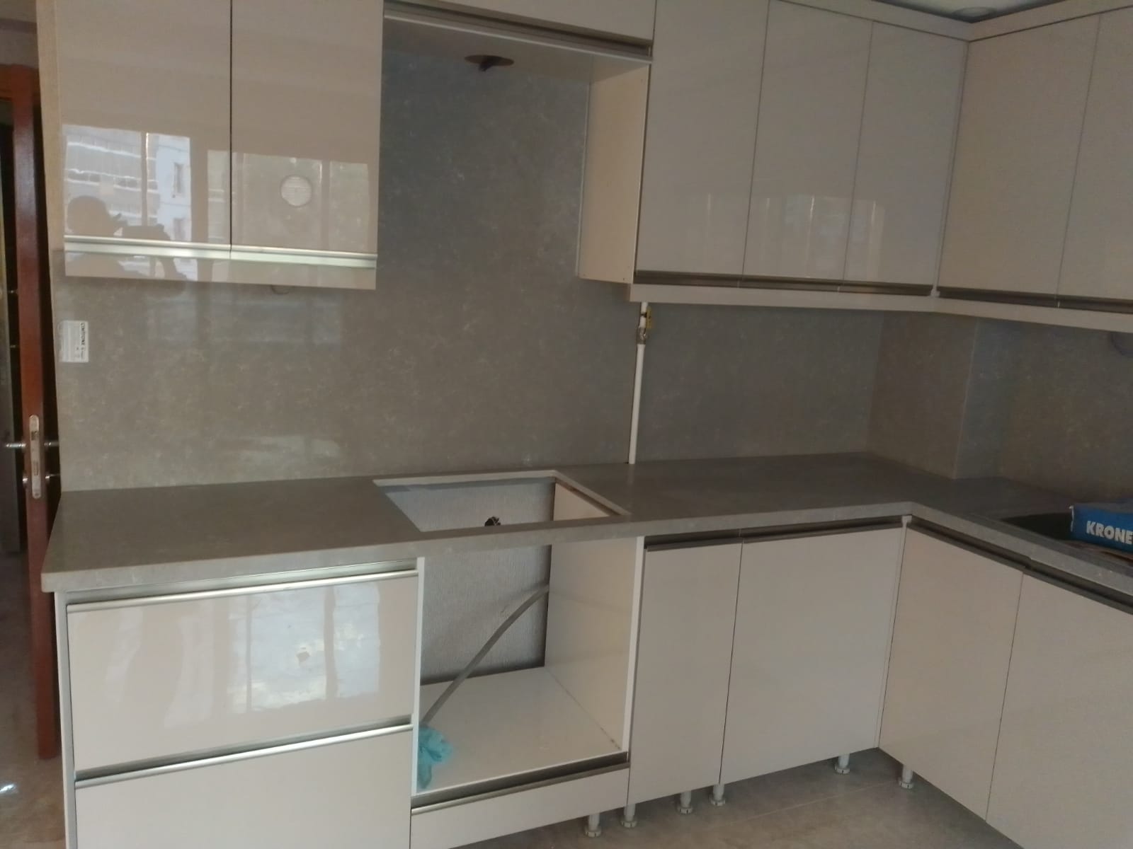Ankara çimstone duvar kaplamalı tundra mutfak tezgahı